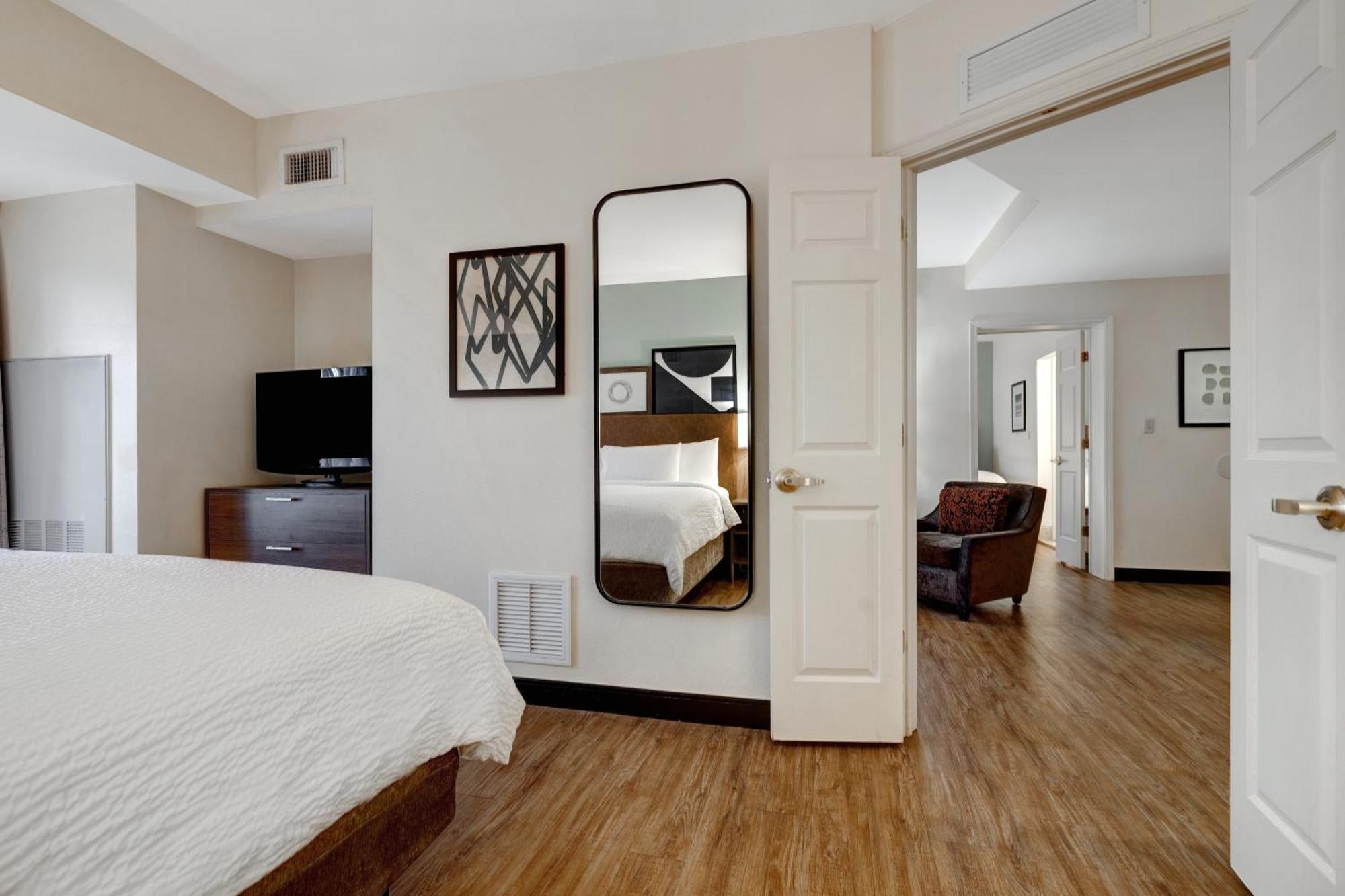 Staybridge Suites Tallahassee I-10 East By Ihg Экстерьер фото