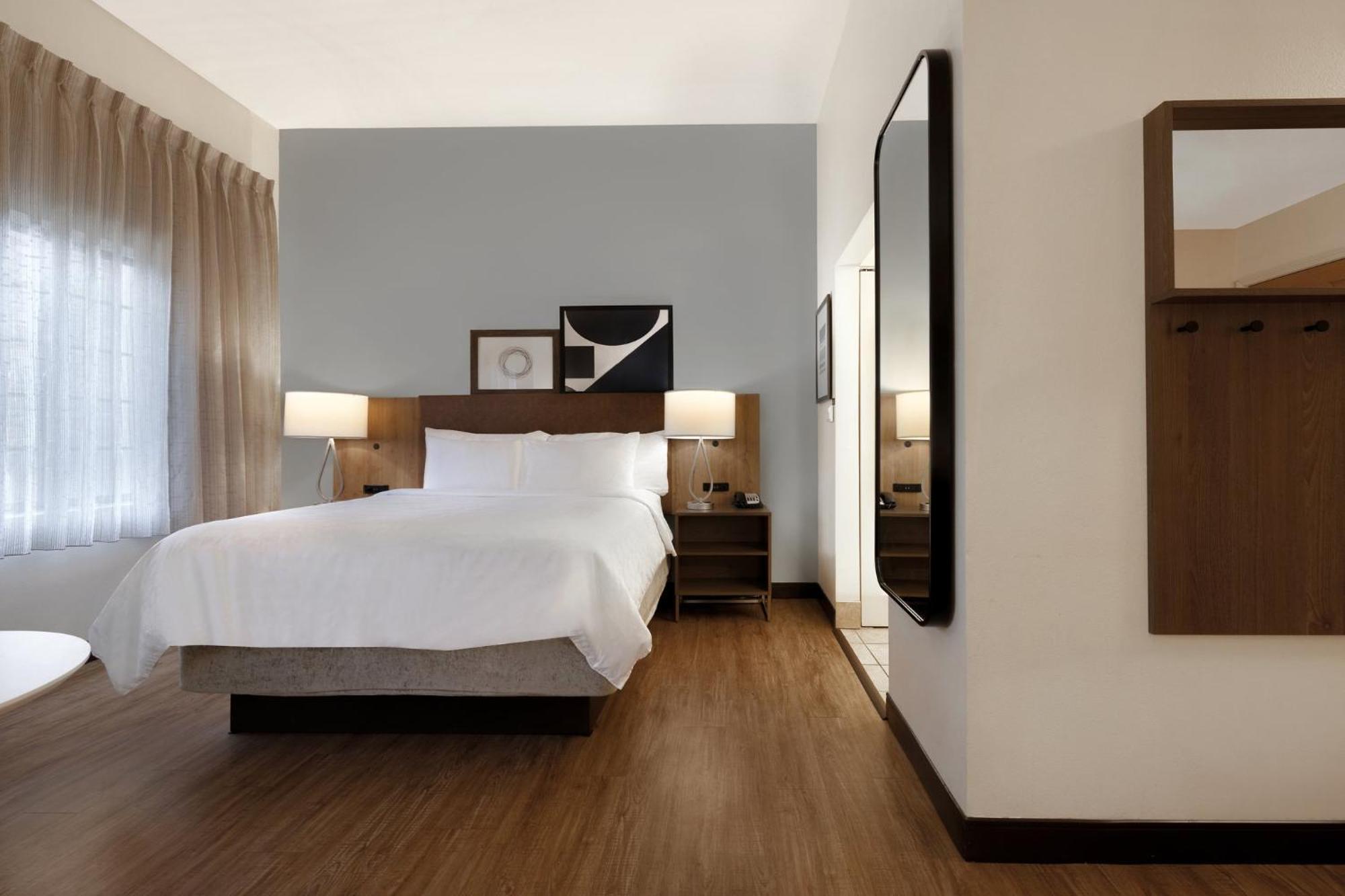Staybridge Suites Tallahassee I-10 East By Ihg Экстерьер фото